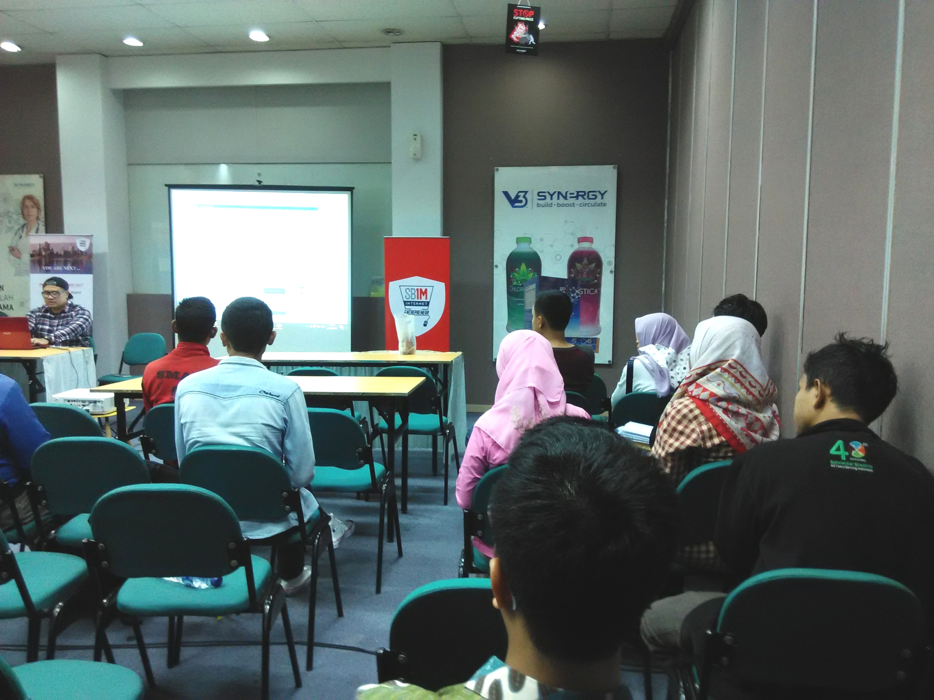 Cara Menjalankan Bisnis Online Di SB1M Jakarta