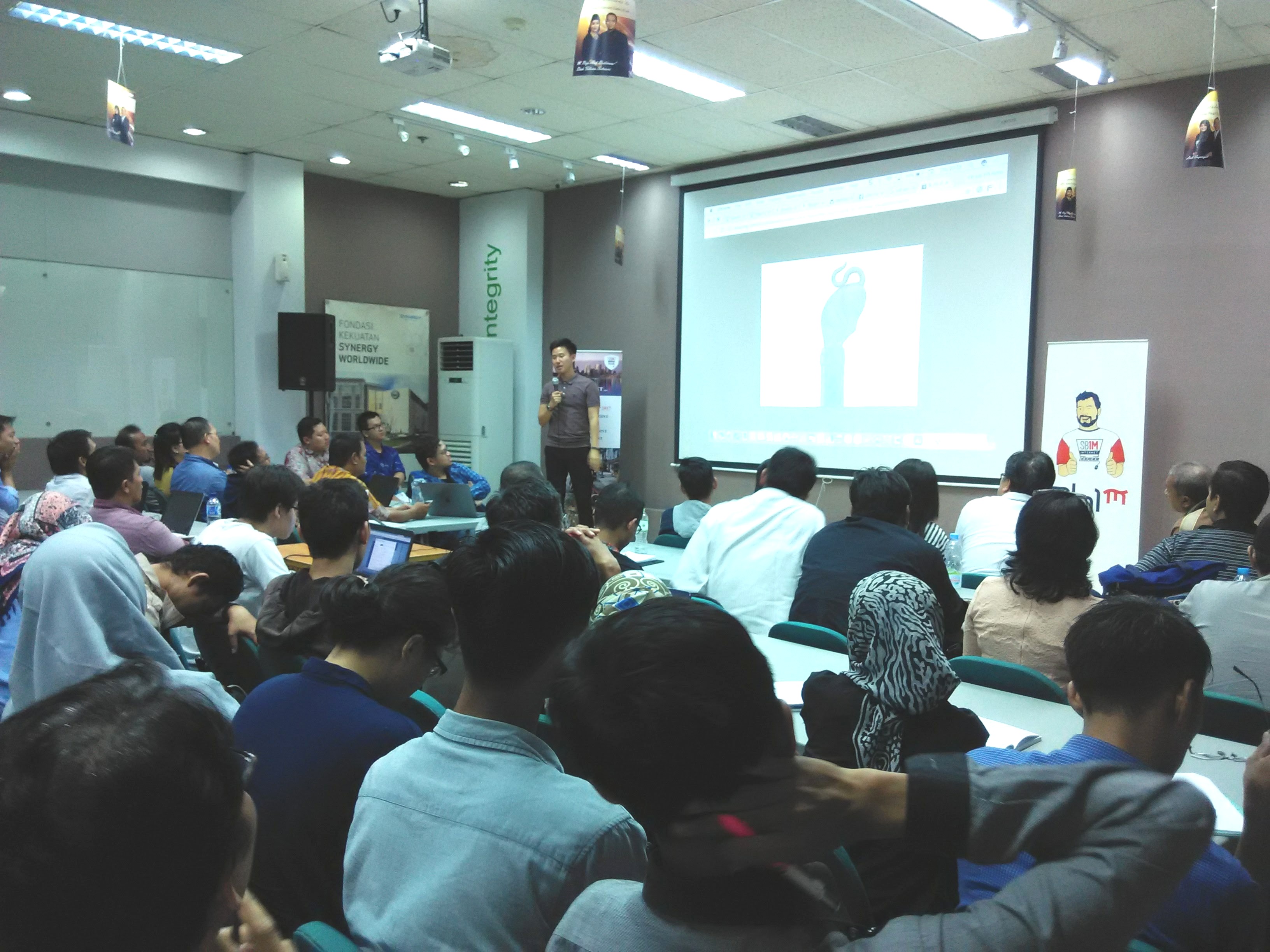 Penghasilan Dari Internet Berkolabarasi Dengan SB1M Jakarta